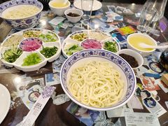 -老北京炸酱面大王.铜锅涮肉(朝阳门店)