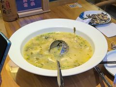 -严记小天府酸菜鱼(西四路店)