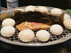 -草家酱蟹炭火烤肉店(珲春南路一店)