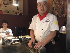 -利昂法式铁板主题餐厅(新奥购物中心店)