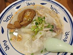 -钟方模白家肥肠粉(春熙店)