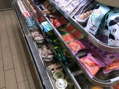 -全家便利店(东直门店)