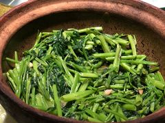 -五稻厨房粤西菜(新闻店)