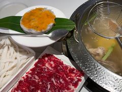 -左庭右院鲜牛肉火锅(金山万达店)