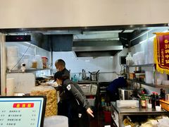 -老牌柳州螺蛳粉(同班同学美食城店)