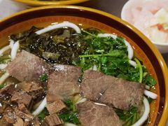 -花溪牛肉粉(八鸽岩店)