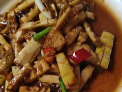 -芦茨金富饭庄·25年老字号·专做稻草鸡