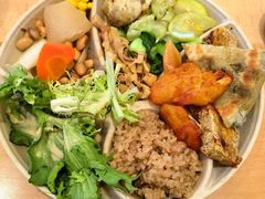 -素满香·全民食养自助(长宁龙之梦店)