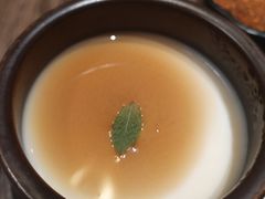 黑糖豆花-云海肴云南菜(浦江欢乐颂店)