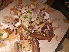 -吞鱼兽麻辣烤鱼(万达店)