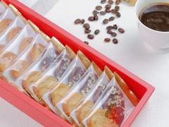 -花花卷卷·鲜食蛋糕(静安久光百货店)