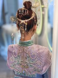 -艾米丽婚纱礼服