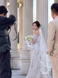 -城市花园婚纱摄影