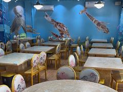 -小海豚•老字号海鲜餐厅(天涯店)