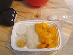 -陈记甜品窝(中山北路店)