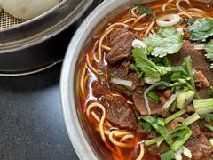 -薛记襄阳香辣牛肉面(平安路店)