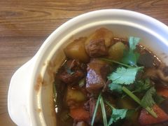 胡萝卜土豆炖牛腩-妈妈的味道(工人体育场东路店)