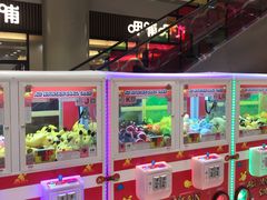 -资和信百货商场