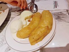 冰淇淋配炸香蕉-关夫人餐厅(阳光广场店)