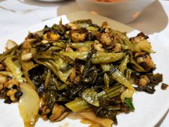 珍珠贝炒酸菜-新享乐海鲜(翠华路店)