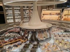 -HOT CRUSH趁热集合·现烤面包(环球港店)