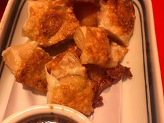 招牌虾仁馄饨-侯师傅热炒店(印象城店)