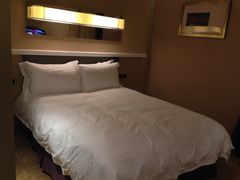 iphone_upload_pic-上海中航虹桥机场泊悦酒店