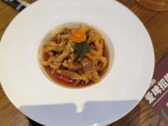 -爱啤精酿·民谣酒馆(滨江店)