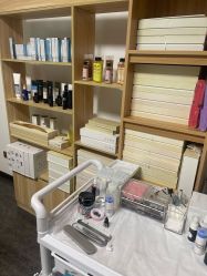 -涂tu指甲日式美甲美睫店