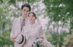 -蒙太奇婚纱摄影(万达店)