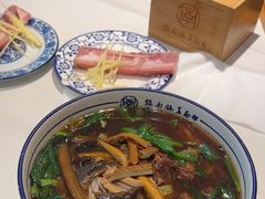 -镇南锅盖面馆(解放路店)