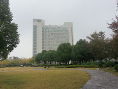 -上海第二工业大学(金海路校区)