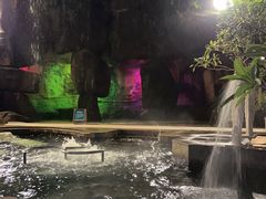 -江门古兜温泉小镇