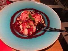 酸奶球-HELLO MUSAE 拾光缪斯餐厅·纯正希腊风味(苏州中心店)