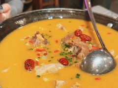 -霄汉牛三鲜湖北砂锅菜(万松园2店)