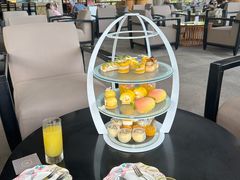 -亚龙湾喜来登·美景台大堂吧