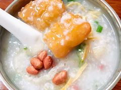 -陈老添美食店(宝华路店)