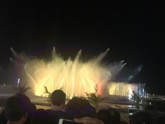 -东港音乐喷泉广场