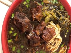 -小龙大肉面馆