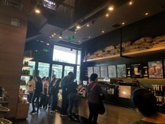 -星巴克臻选(宁波世纪东方广场店)