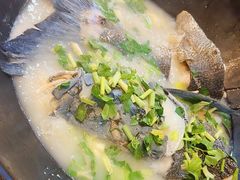 招牌柴火灶台鱼头-好灶头妈妈菜·柴火灶台鱼·千岛湖土菜地标美食