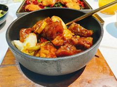 石锅葱烧海参-广舟(千禧店)