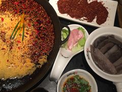 -纸盐河码头火锅(十八梯店)
