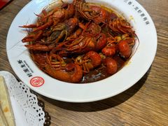-叶派龙虾•招牌香辣蟹·海鲜(中海国际店)