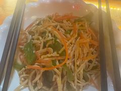 -金杨拉面王小吃面馆·牛三宝面·红烧牛肉粉