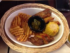 -Mr.Pizza米斯特比萨(盐城聚龙湖店)