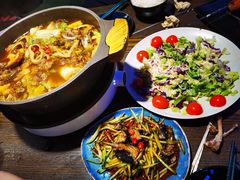 -鼎牛牛炖锅·烤串(温泉路店)