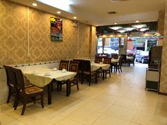 大堂-盛记顺德高佬猪杂粥