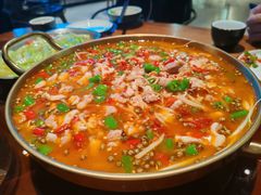 -三叔特色自贡菜(中海国际店)