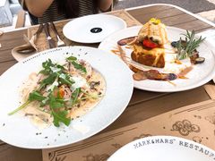 纽约芝士蛋糕和草莓们-Mark&Mars Restaurant